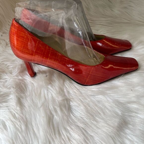 J.Renee blood orange patent leather slip on 3”heels square toe size 9.5 - Picture 3 of 15